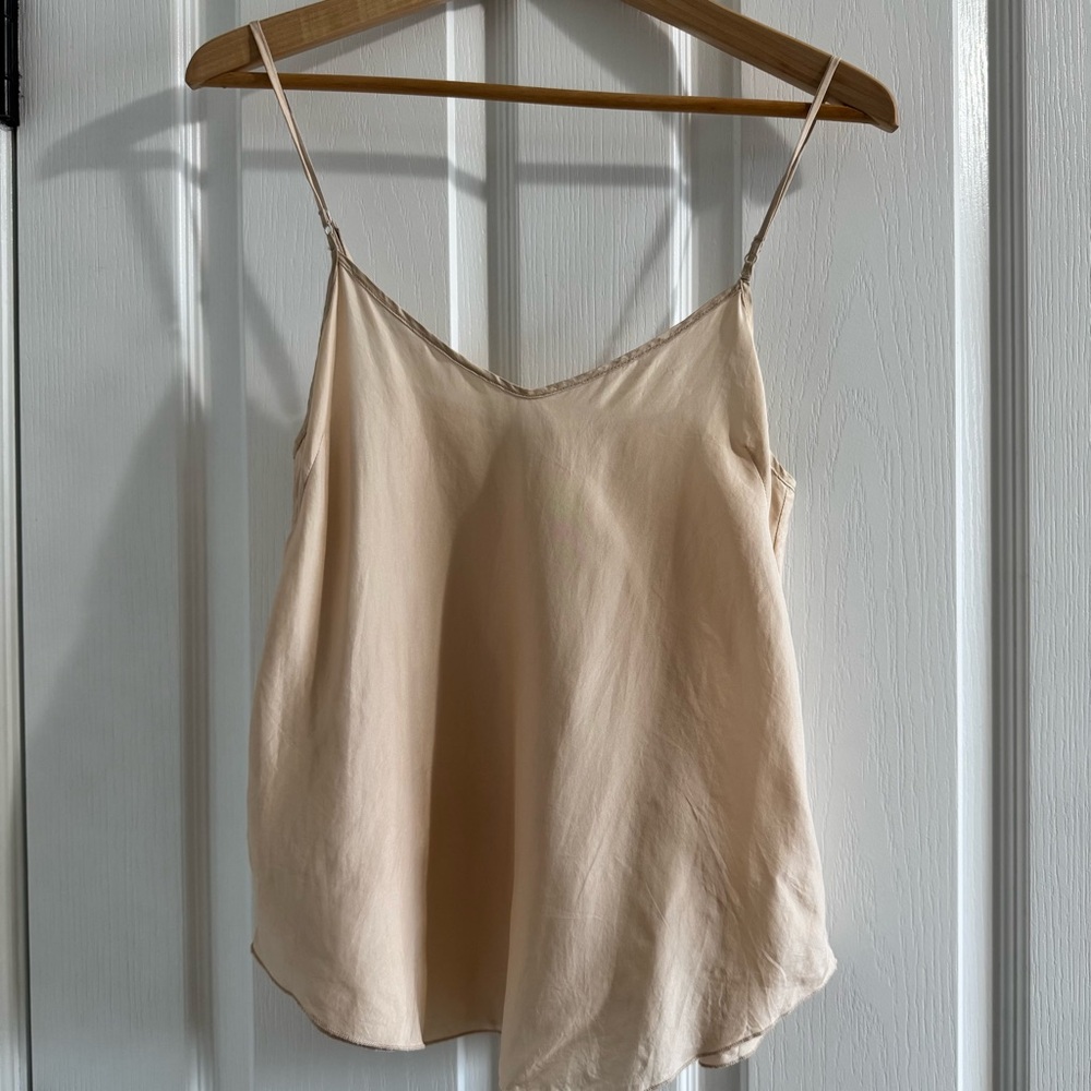 Wilfred by Aritzia 100% Silk Cream Camisole Tank Top Size Small